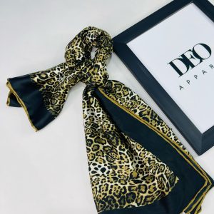 DEO APPAREL Collection of Silk Vintage Scarves